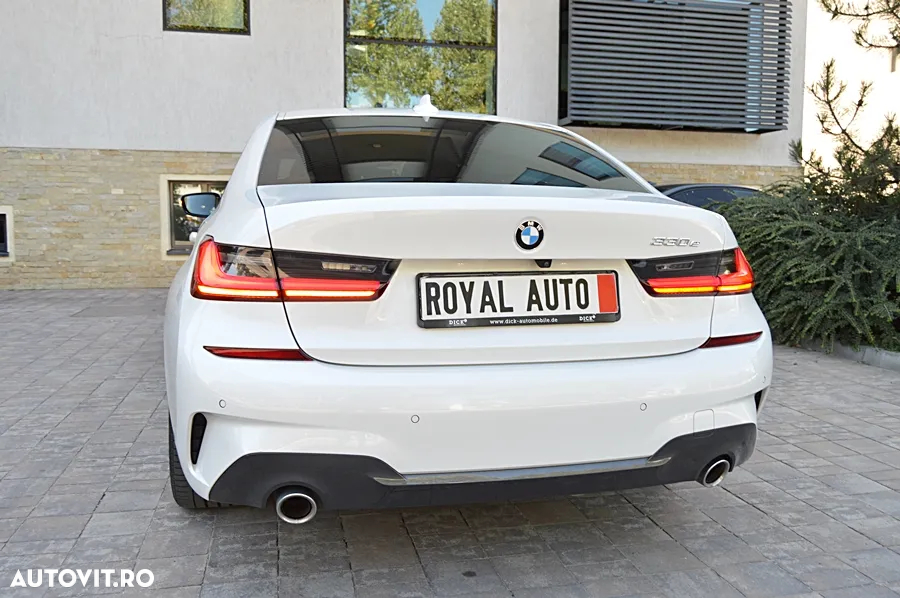 BMW Seria 3 330e Aut. M Sport - 7