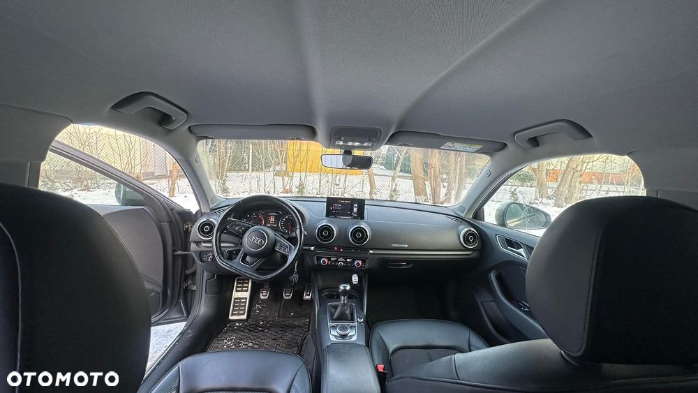 Audi A3 Sportback 2.0 TDI design - 10