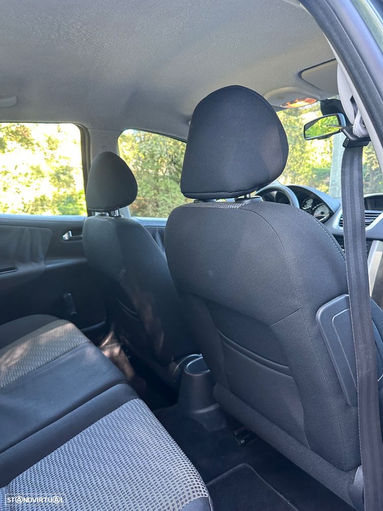 Peugeot 207 1.4 16V Sport - 25