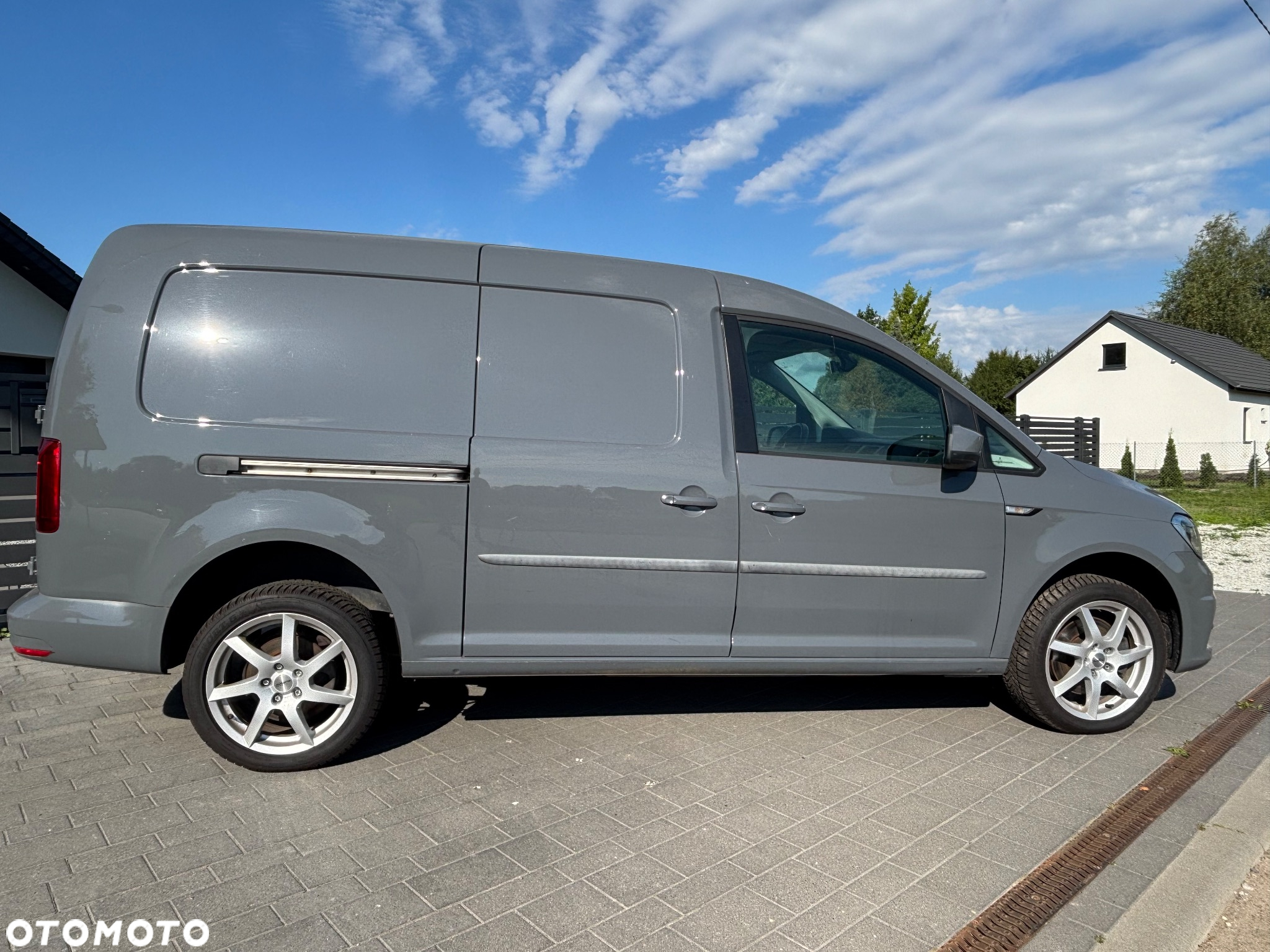 Volkswagen Caddy Maxi 4X4 Automat - 9