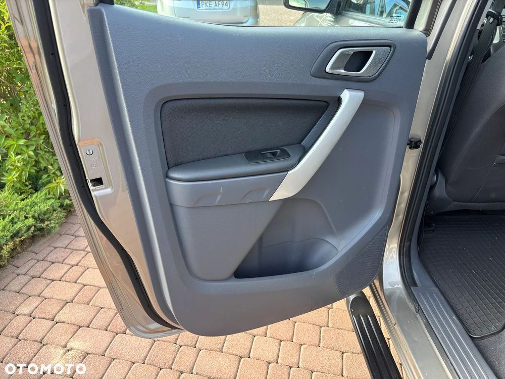 Ford Ranger 2.2 TDCi 4x4 DC XLT - 21