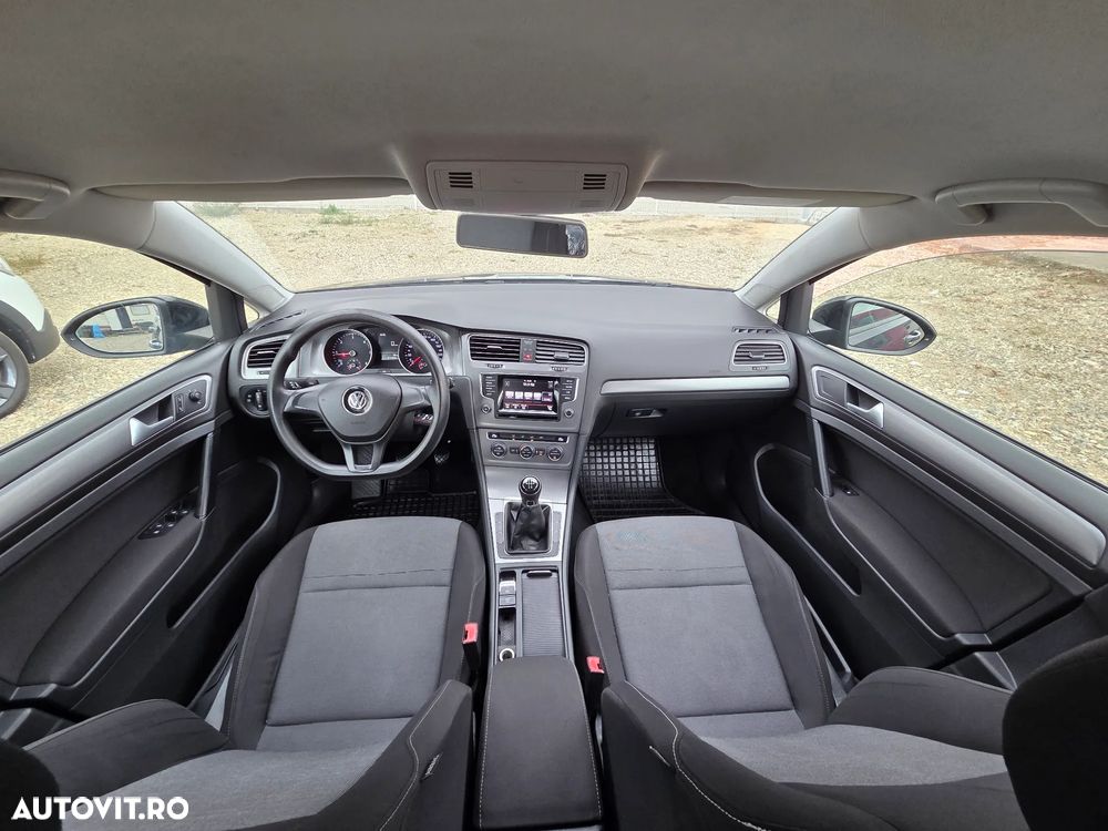 Volkswagen Golf 1.6 TDI DPF BMT Comfortline - 6