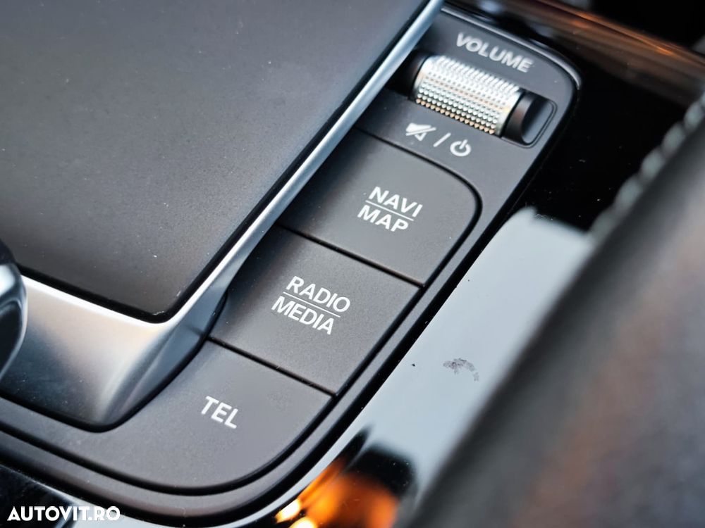 Mercedes-Benz GLE 350 de 4MATIC 9G-TRONIC AMG Line - 30