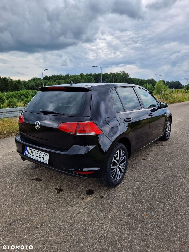 Volkswagen Golf 1.6 TDI Comfortline - 8