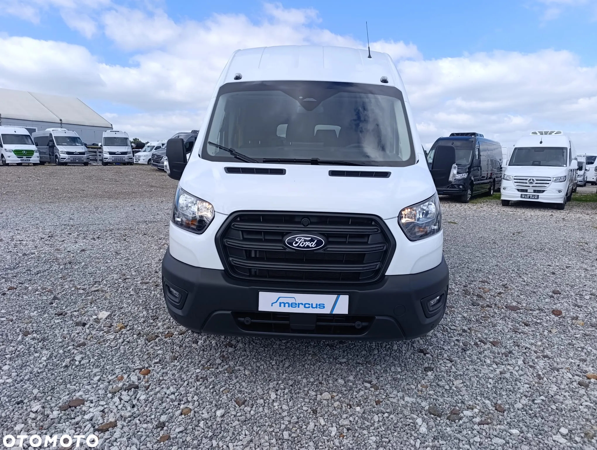 Ford Transit - 13