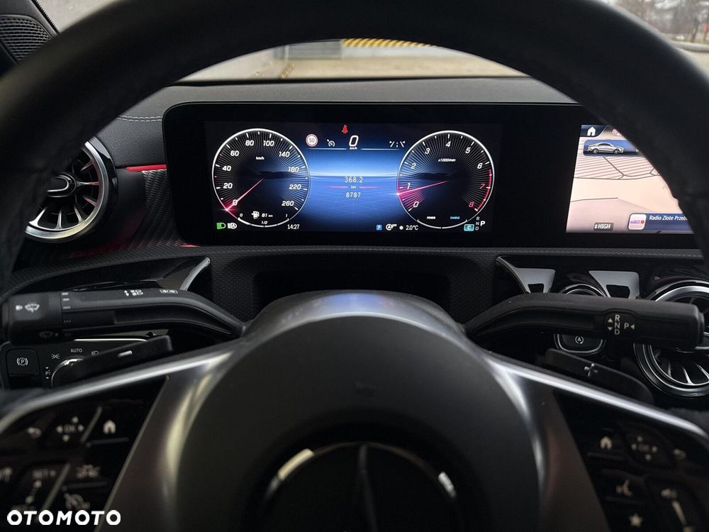 Mercedes-Benz CLA 180 Progressive 7G-DCT - 15