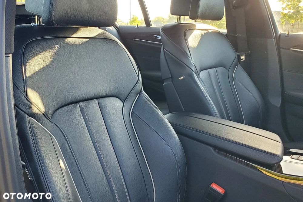 BMW Seria 5 540i xDrive M Sport Edition - 20