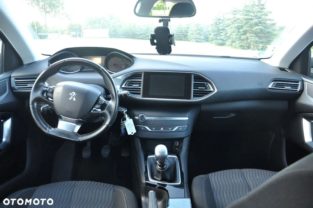 Peugeot 308 1.6 e-HDi Active S&S - 22