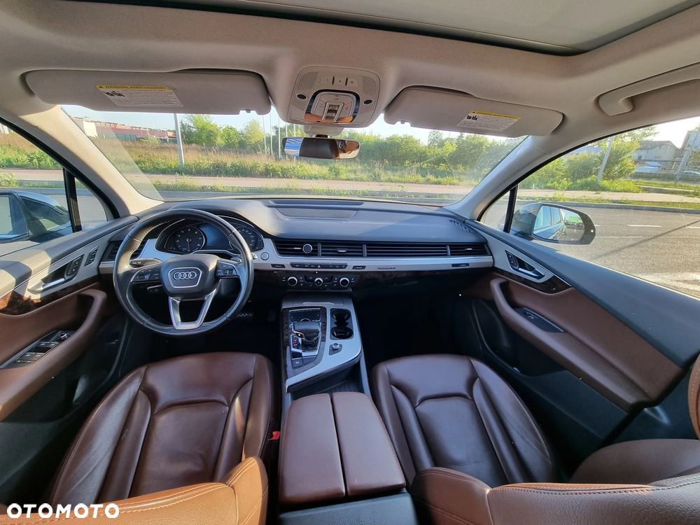 Audi Q7 - 8