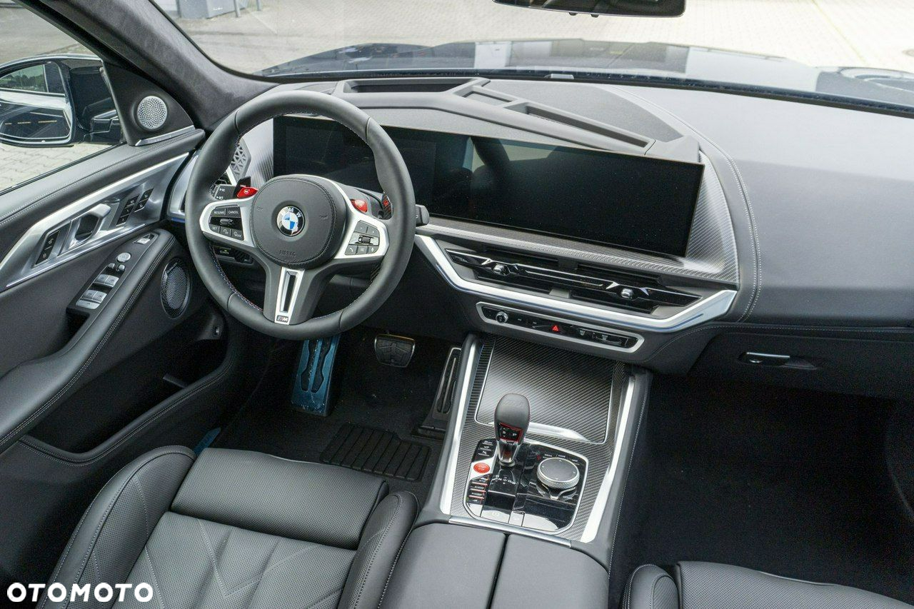 BMW XM - 21