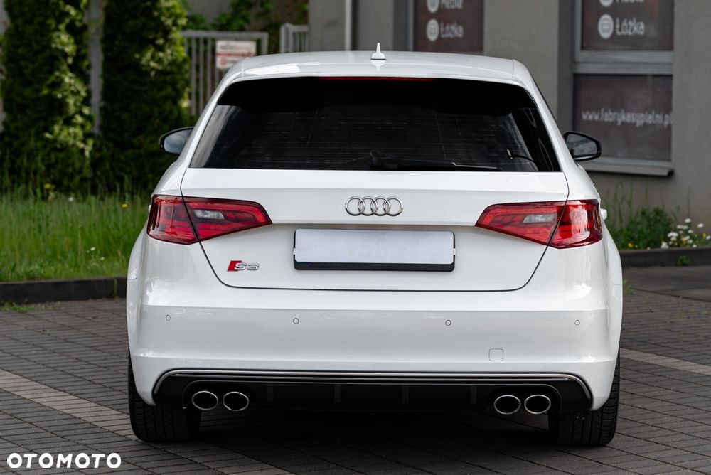 Audi S3 Sportback S tronic - 12