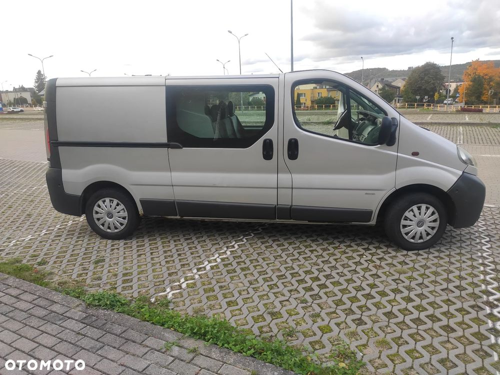 Opel Vivaro - 4
