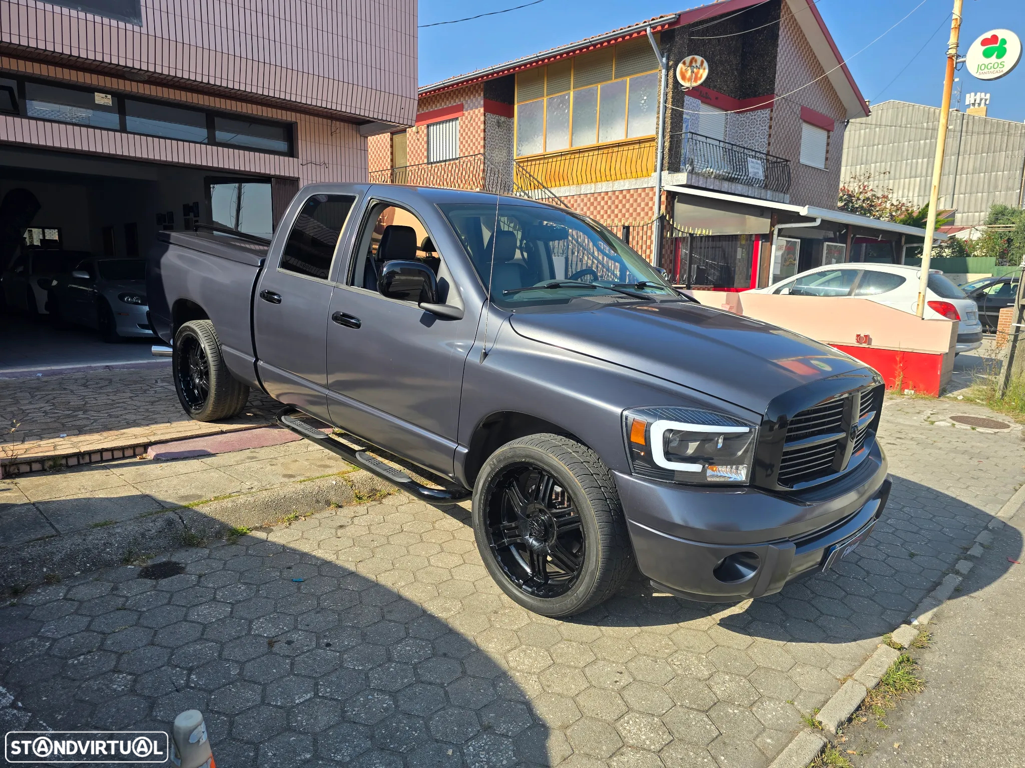 Dodge RAM - 2