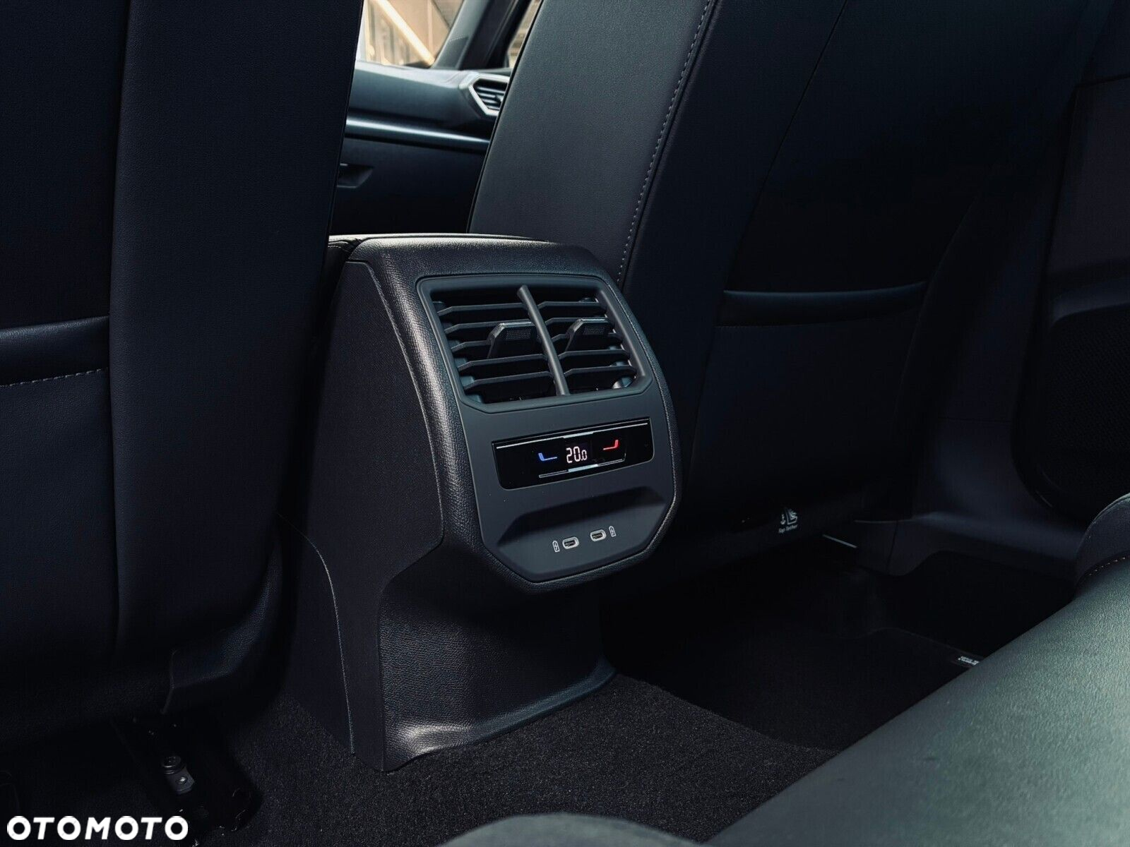 Cupra Formentor - 25