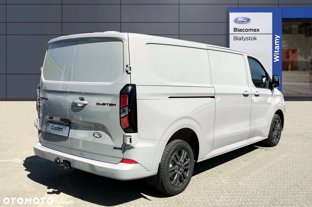 Ford TRANSIT CUSTOM - 5