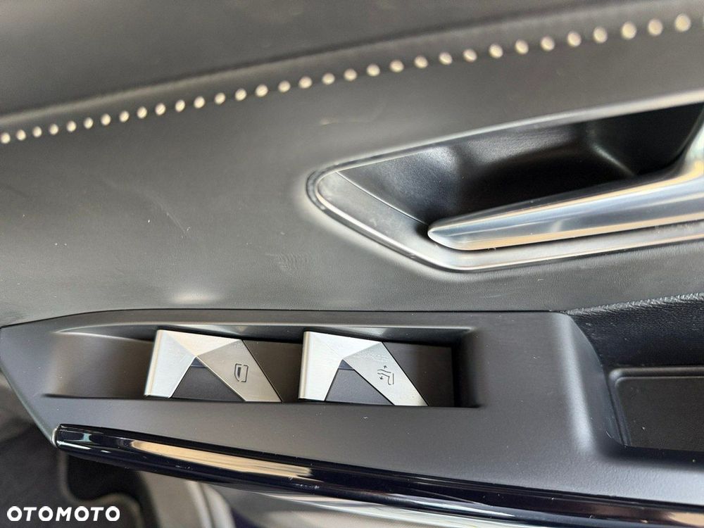 DS Automobiles DS 7 Crossback - 27