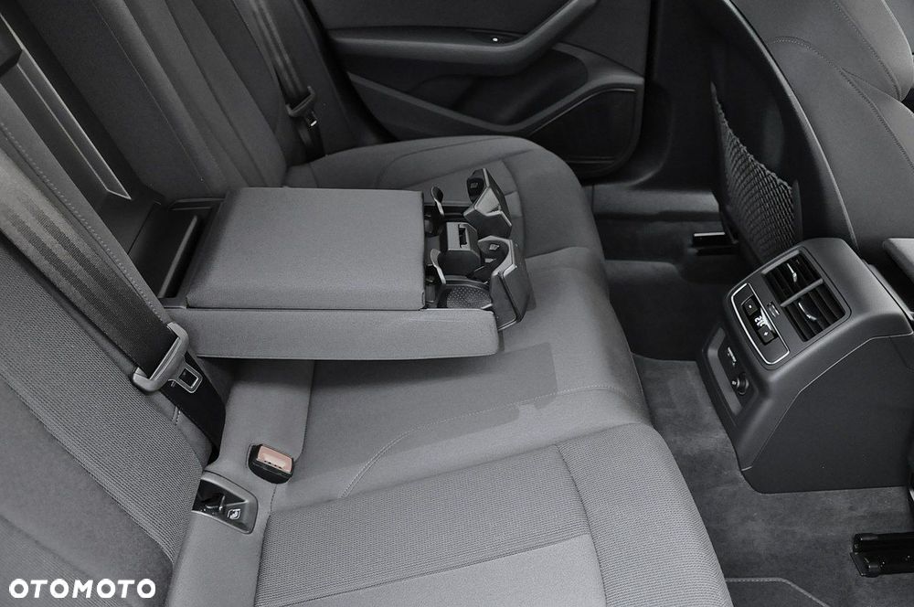 Audi A4 - 32