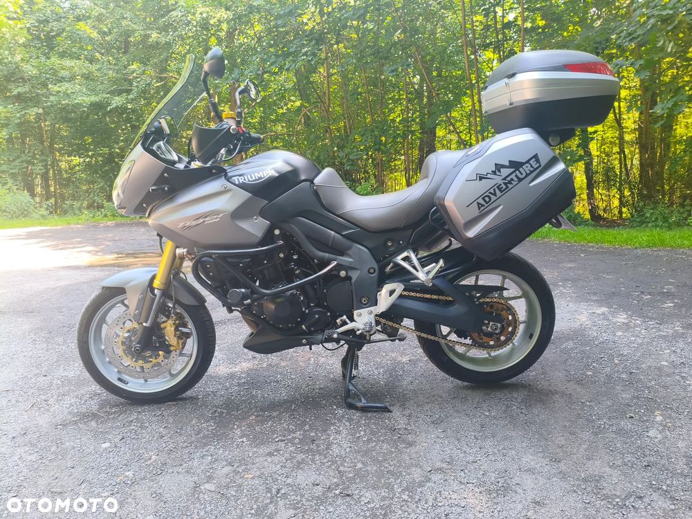 Triumph Tiger - 4
