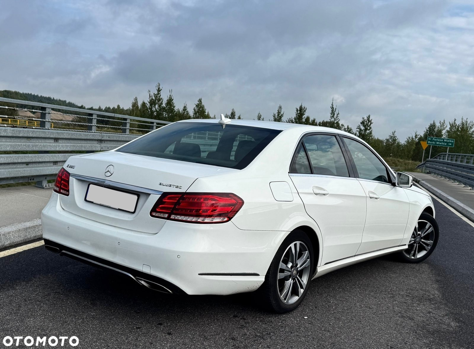 Mercedes-Benz Klasa E 220 BlueTEC 9G-TRONIC Avantgarde - 2