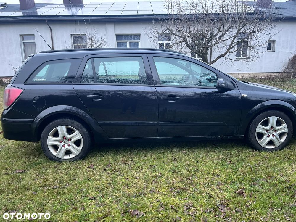 Opel Astra 1.9 CDTI - 2