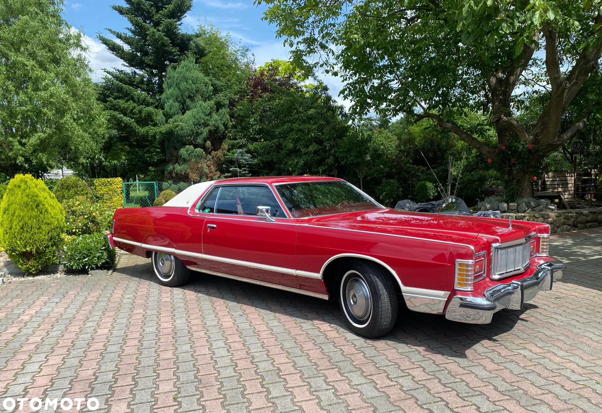 Mercury Marquis - 1