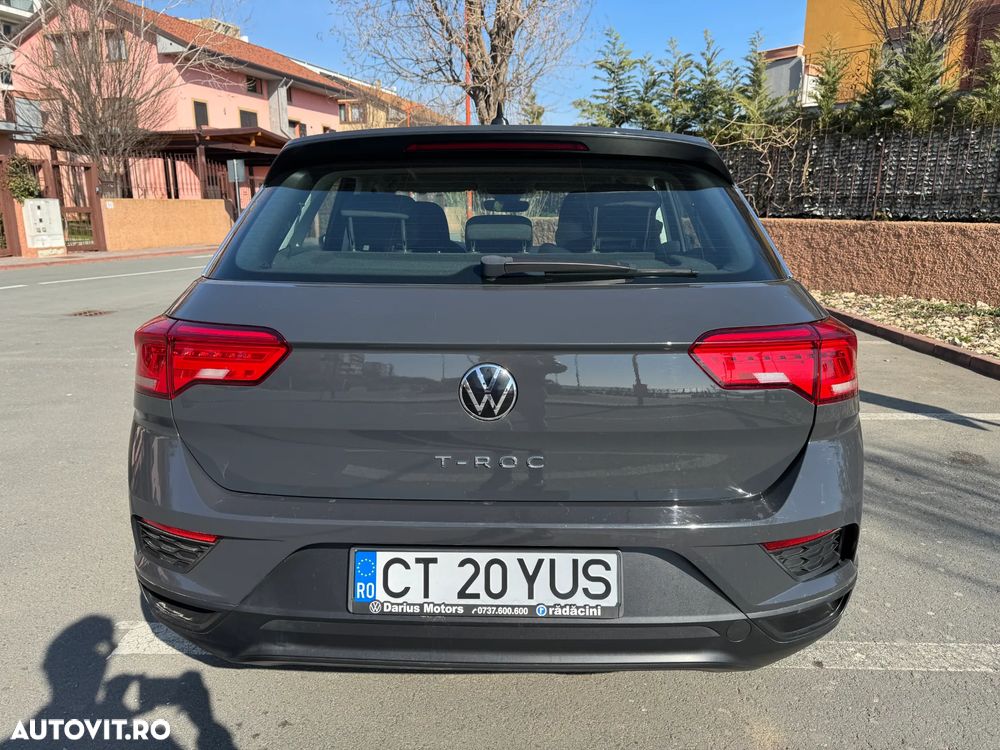 Volkswagen T-Roc - 11