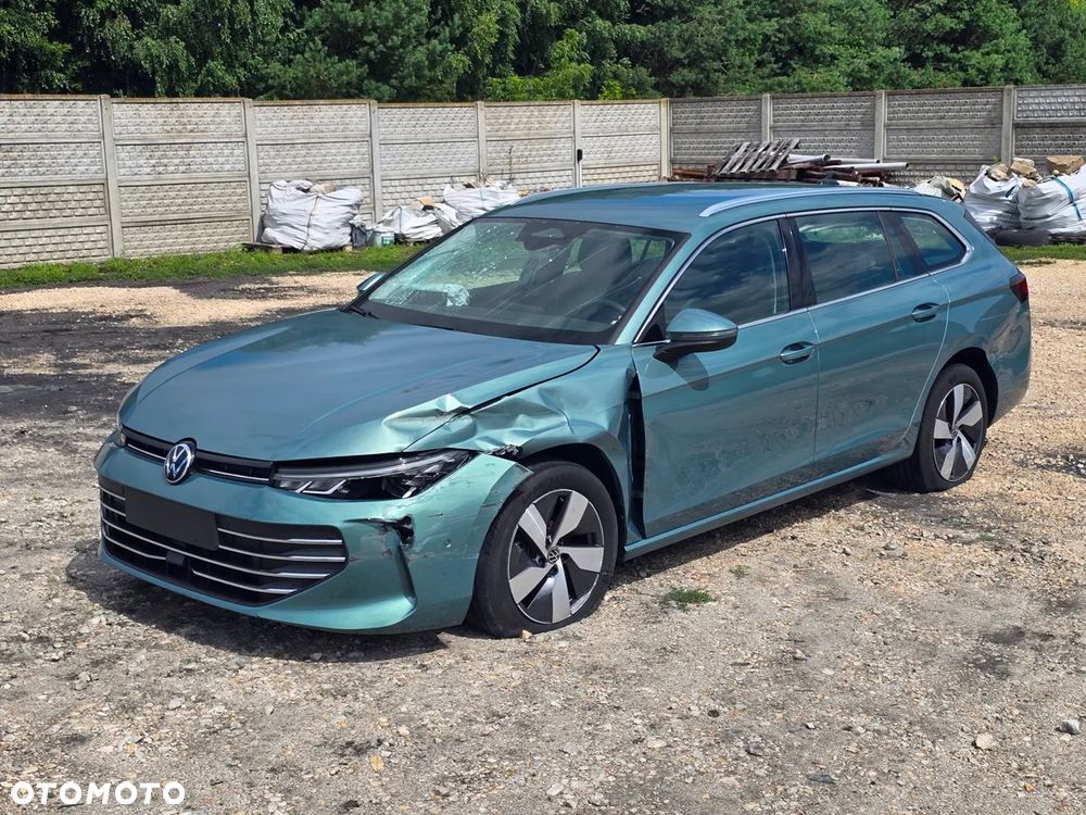 Volkswagen Passat 2.0 TDI EVO Essence DSG - 2