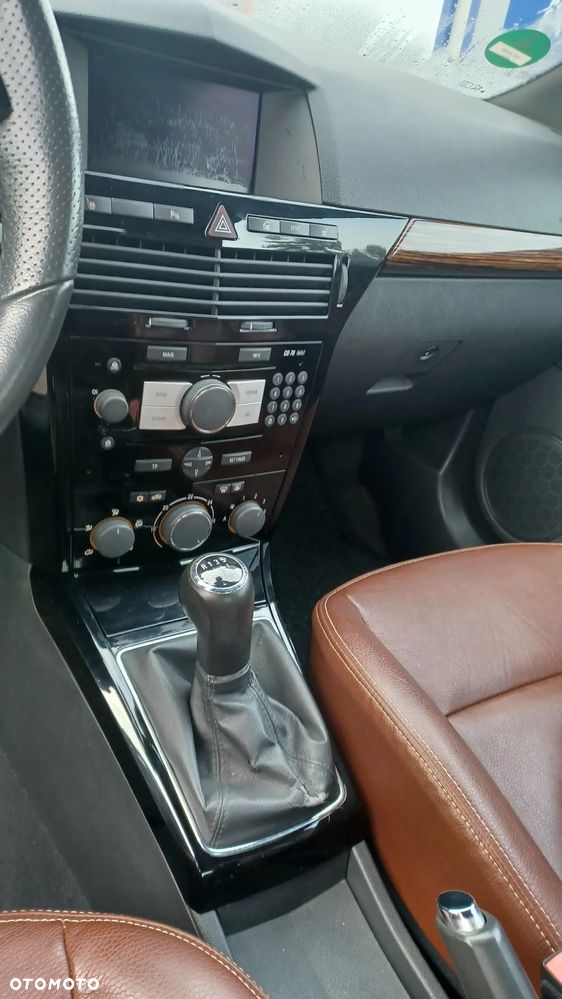 Opel Astra 1.8 Sport - 11