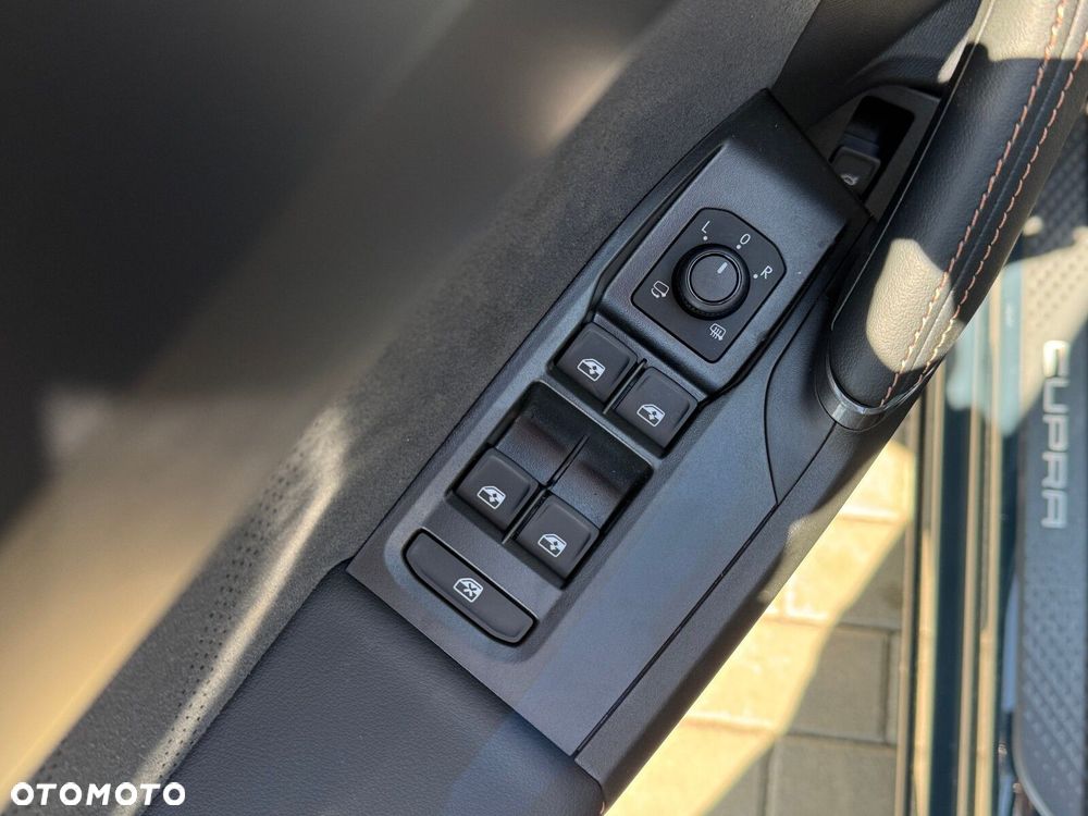 Cupra Formentor 1.5 eTSI mHEV DSG - 19
