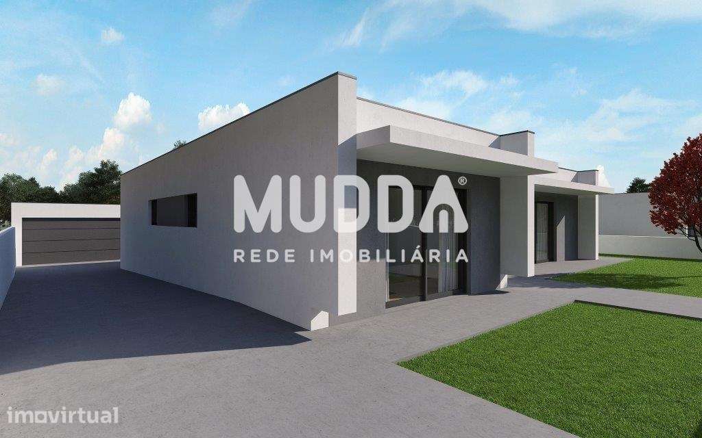 Moradia T3 térrea isolada em Travanca - Santa Maria da Feira - Grande imagem: 3/10