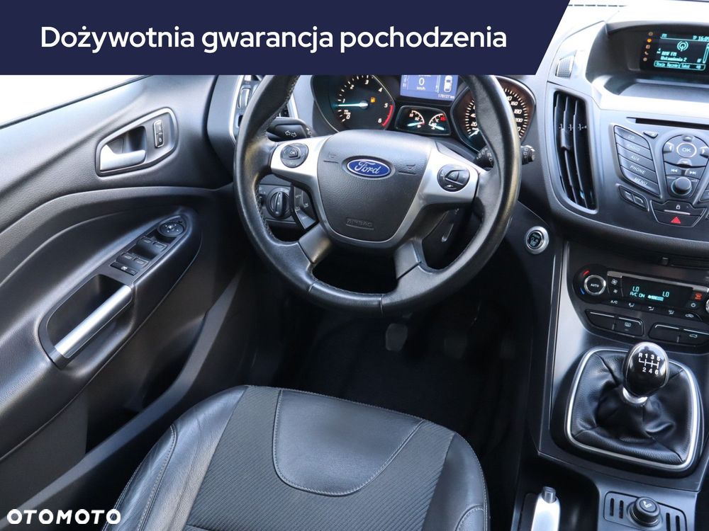 Ford Kuga - 9