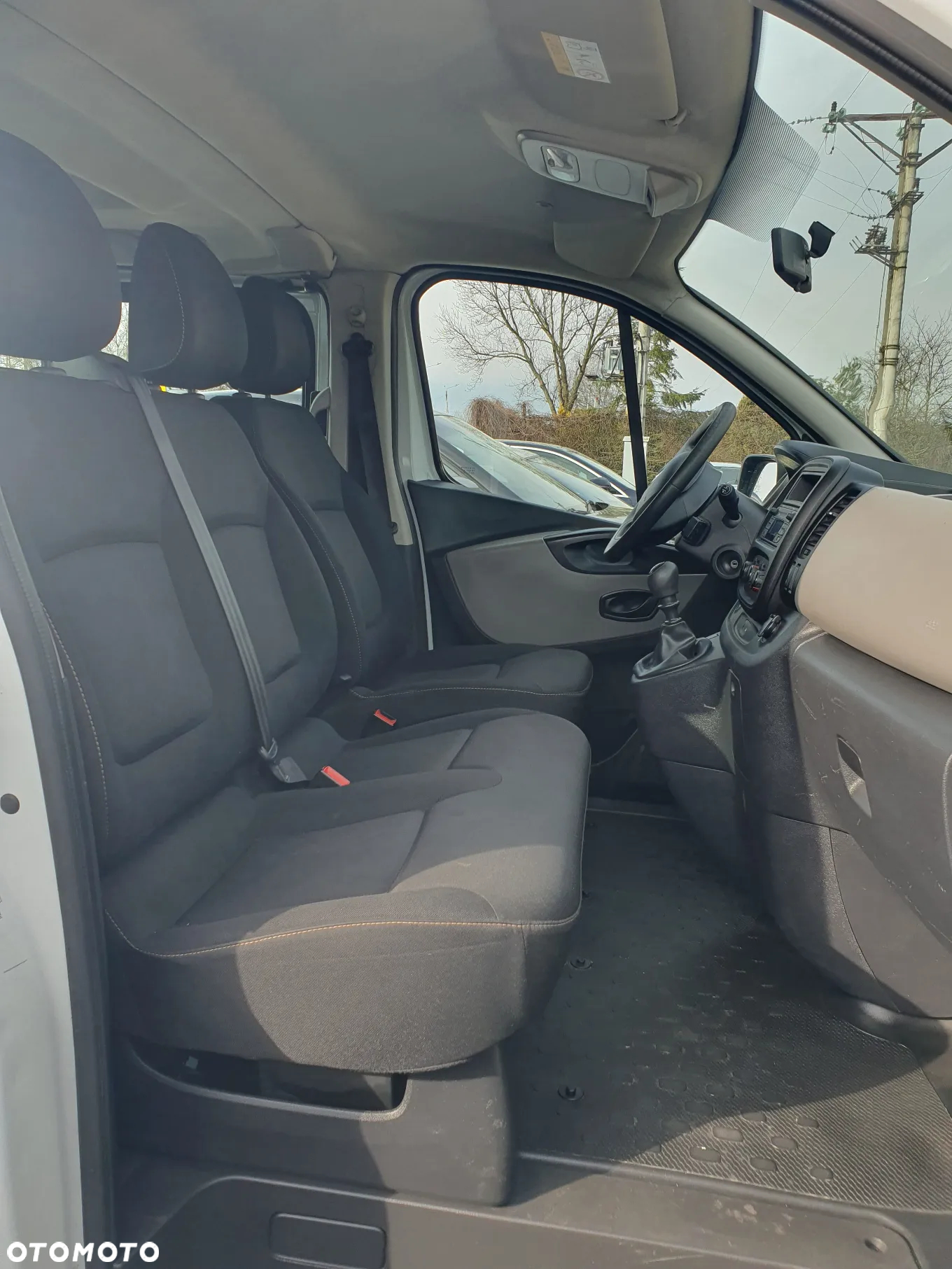 Renault Trafic - 11
