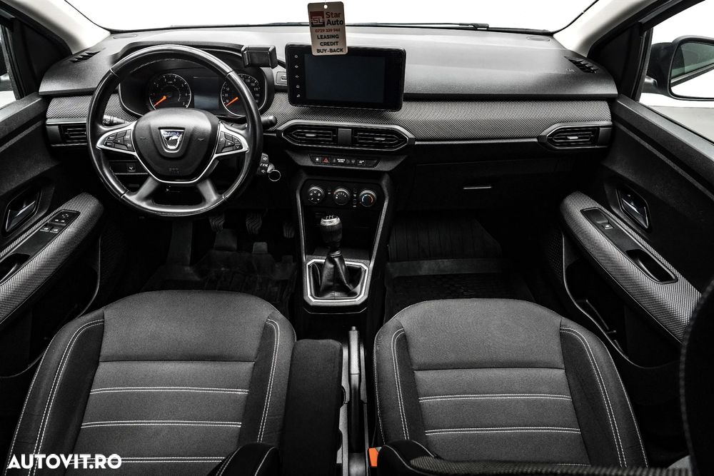 Dacia Logan TCe 90 Essential - 7