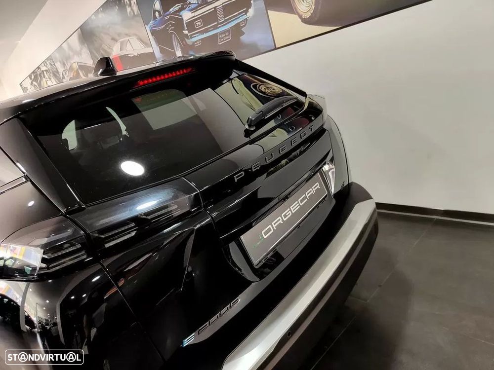 Peugeot e-2008 50 kWh GT Line - 25