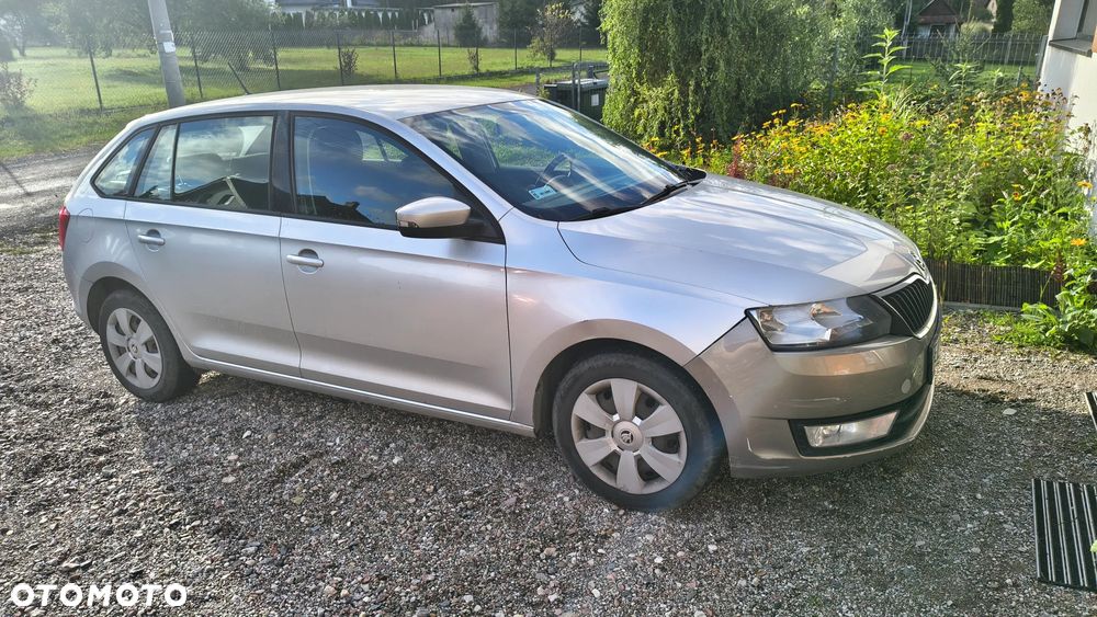 Skoda RAPID 1.4 TDI DPF Drive DSG - 8