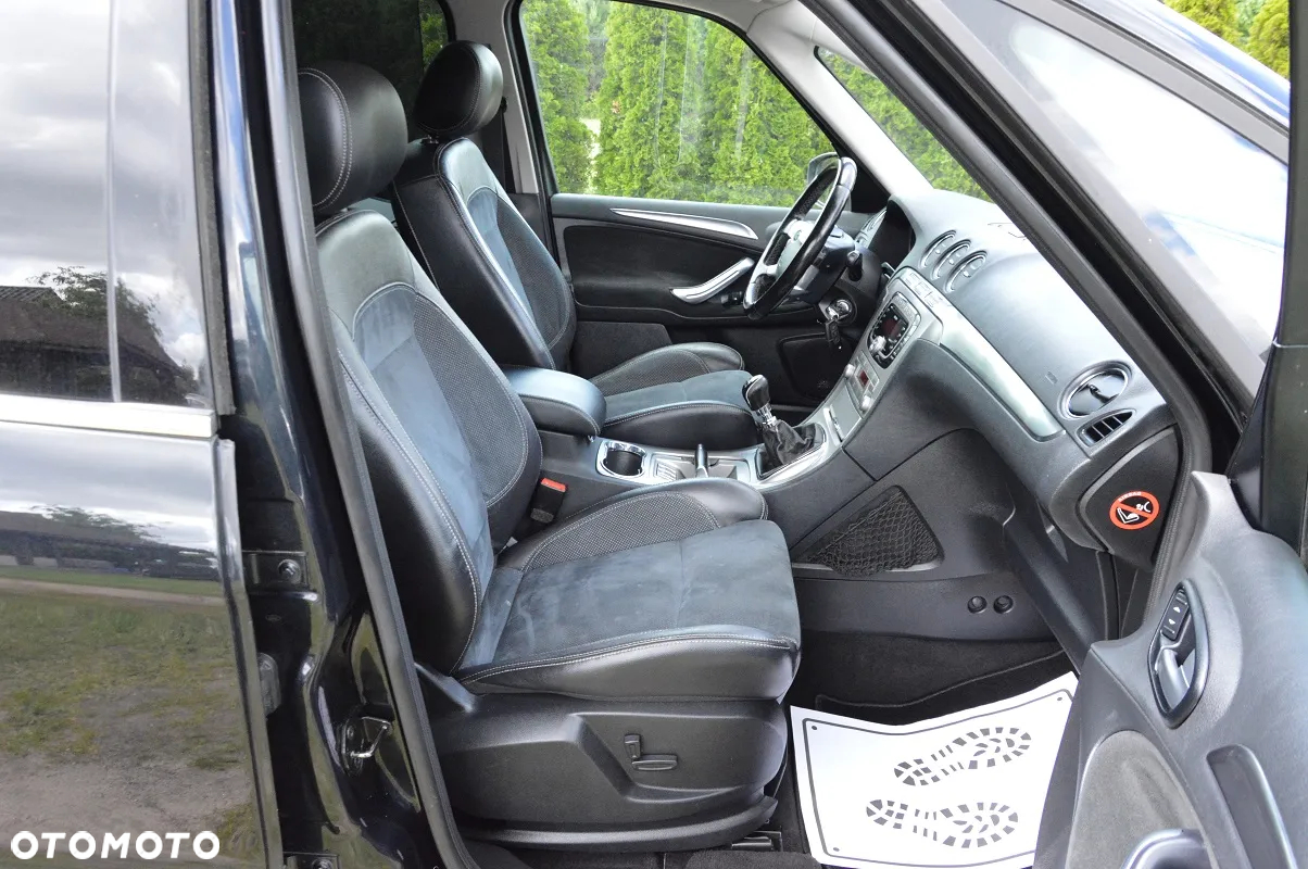 Ford Galaxy 2.0 TDCi Titanium - 35