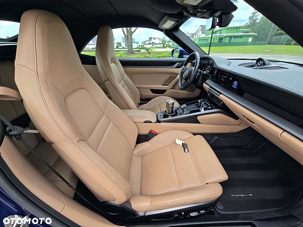 Porsche 911 Carrera S PDK - 6