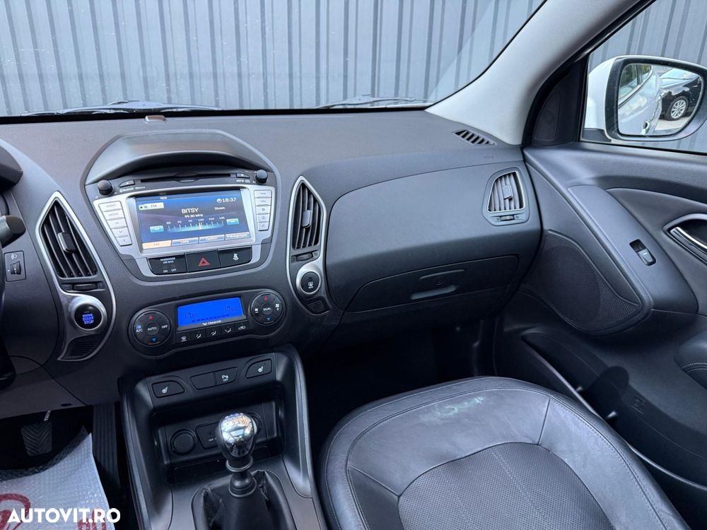 Hyundai ix35 - 10