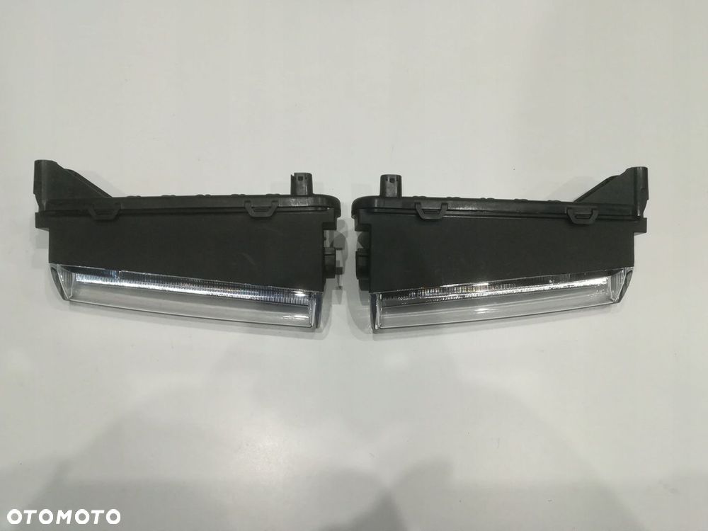 MERCEDES A943 ACTROS HALOGEN ŚWIATŁO LED DRL NOWY - 5
