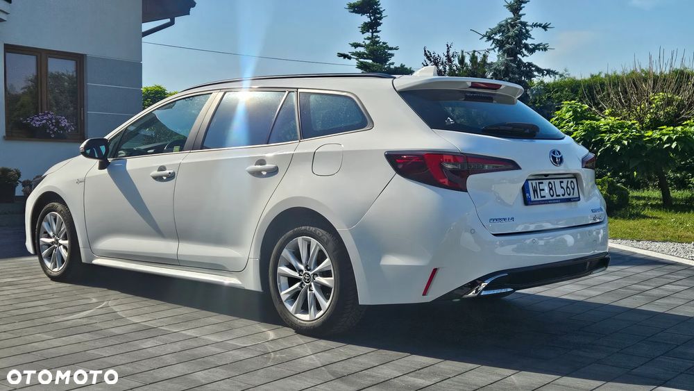 Toyota Corolla 1.8 Hybrid Comfort - 5