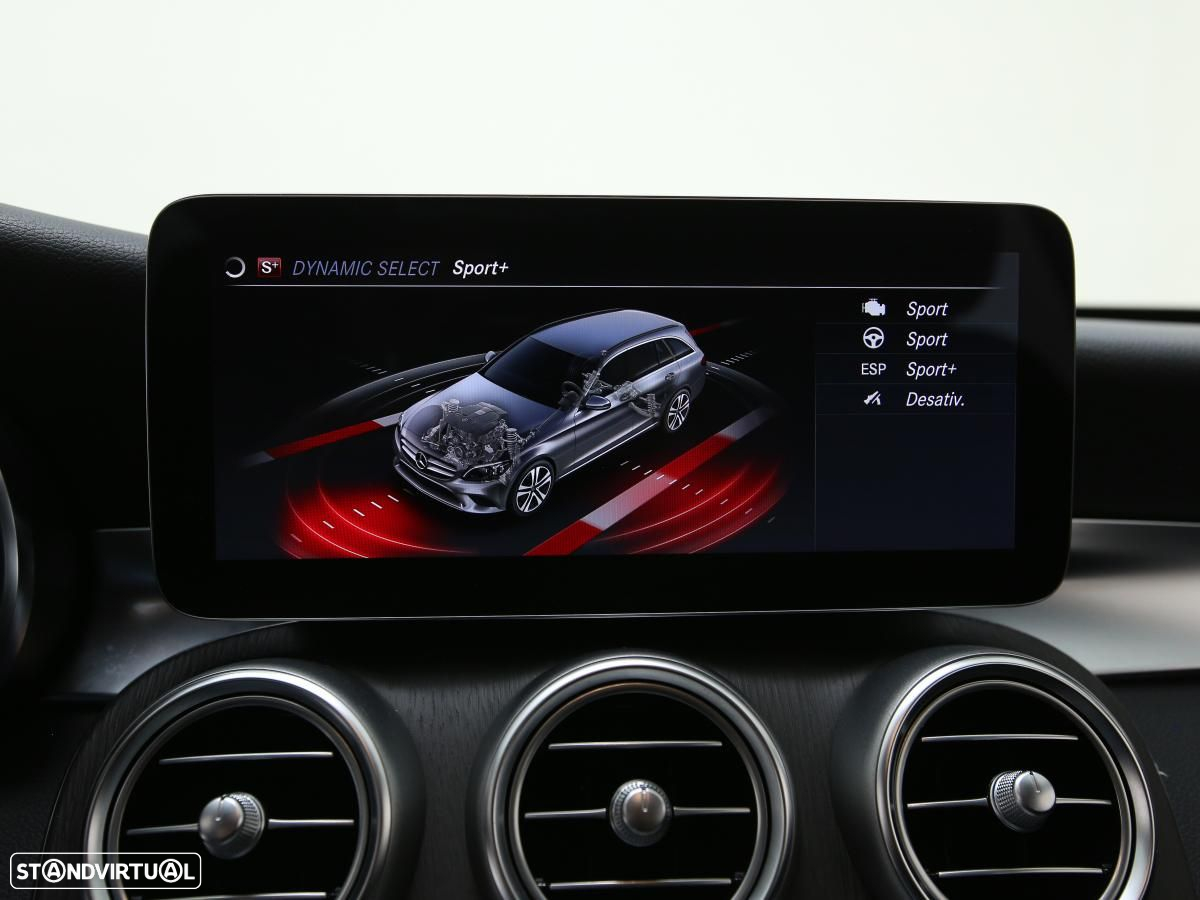Mercedes-Benz E 300 de 4Matic T 9G-TRONIC AMG Line - 26