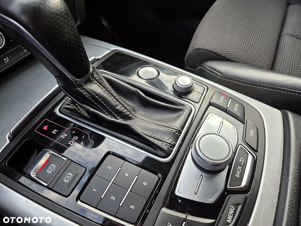 Audi A6 Avant 2.0 TDI ultra S tronic - 13