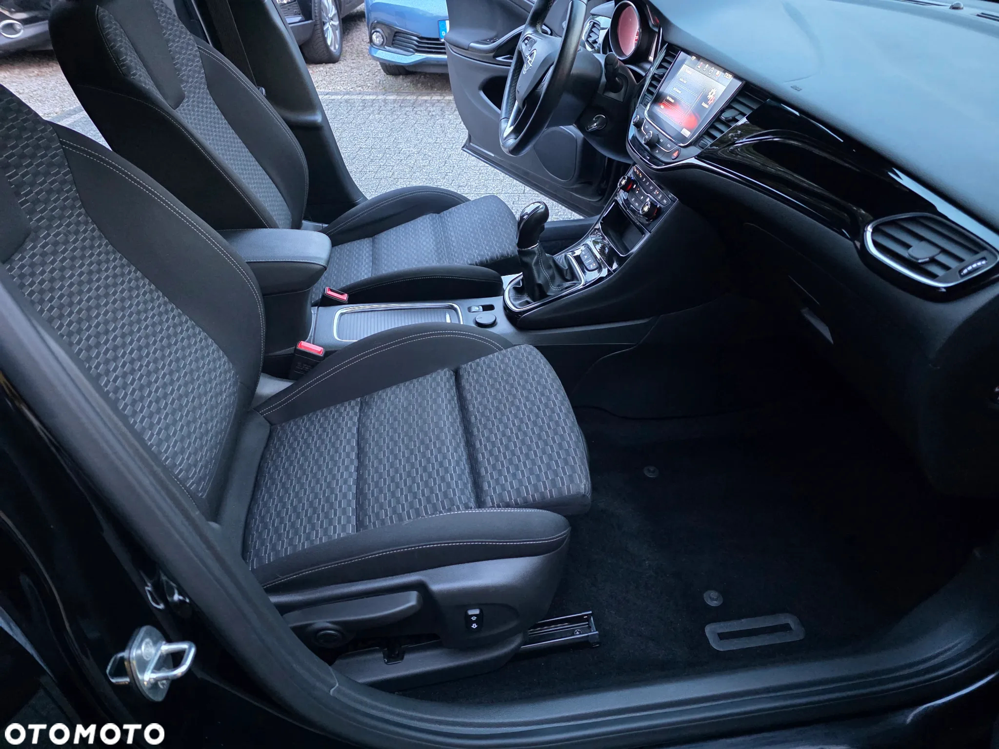 Opel Astra 1.4 Turbo Dynamic - 14