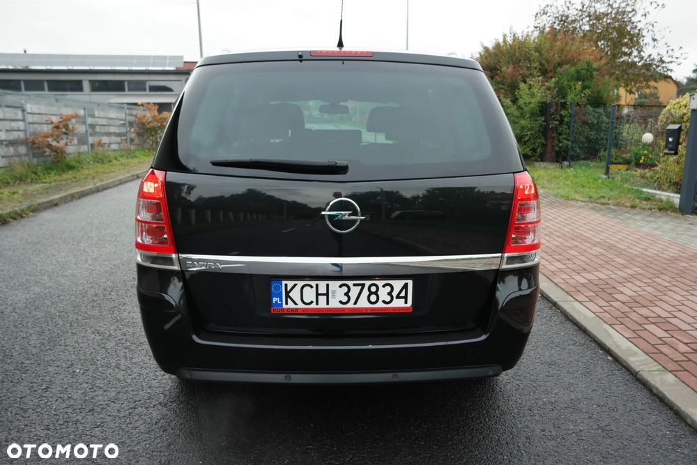 Opel Zafira - 8