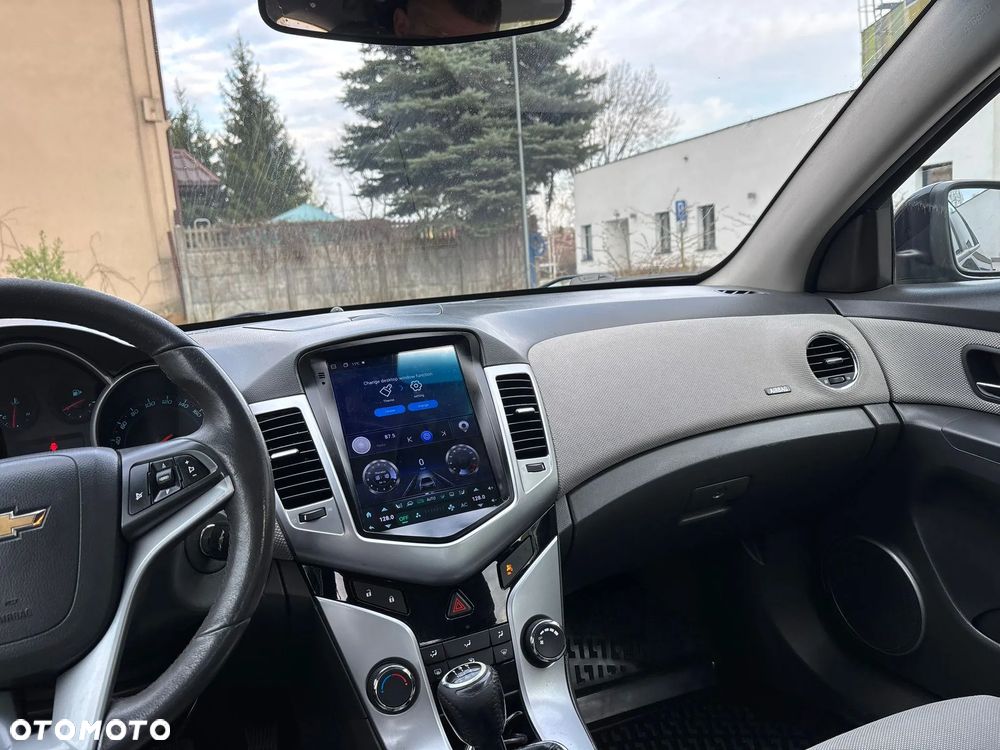 Chevrolet Cruze - 5