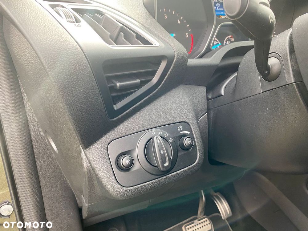 Ford Kuga 2.0 TDCi 4x4 ST-Line - 13