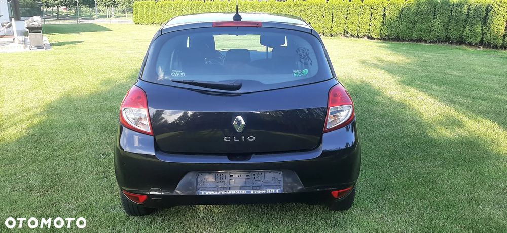 Renault Clio 1.2 16V 75 TomTom Edition - 6