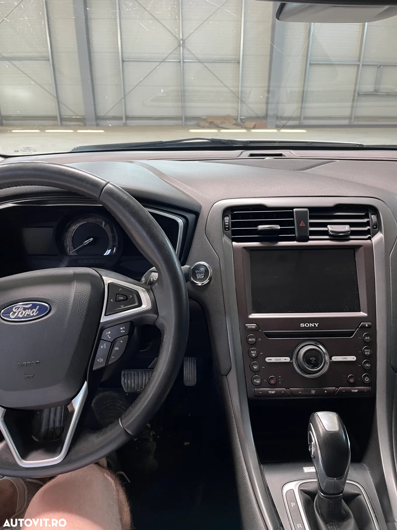 Ford Mondeo 2.0 HEV Titanium - 9