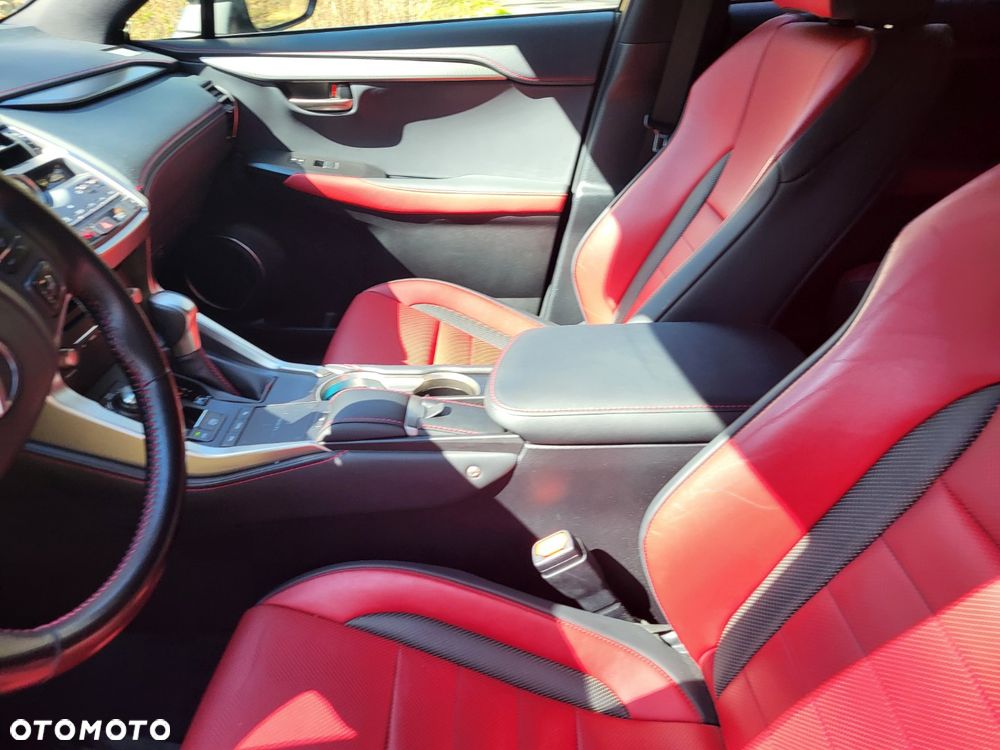 Lexus NX 300 GPF F Sport Edition AWD - 5