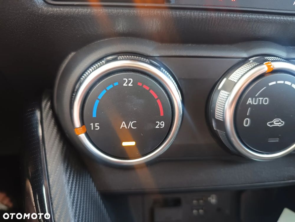 Mazda 2 SKYACTIV-G 90 KIZOKU - 22
